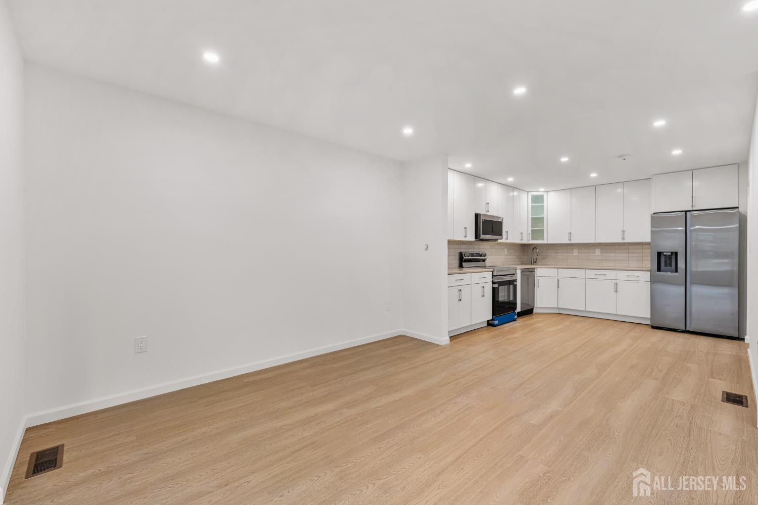 29 Hillsborough Drive Monroe NJ 08831