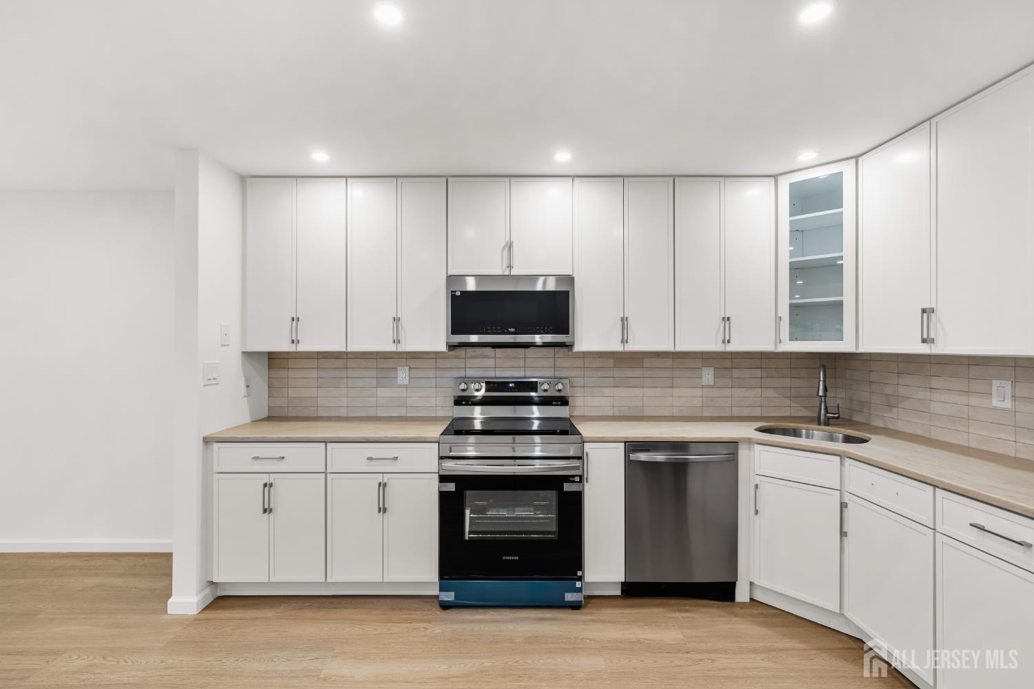 29 Hillsborough Drive Monroe NJ 08831