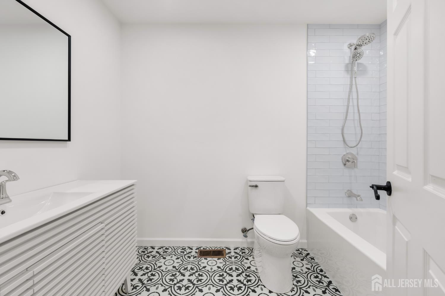 29 Hillsborough Drive Monroe NJ 08831