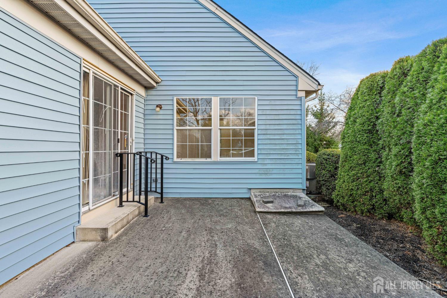 29 Hillsborough Drive Monroe NJ 08831