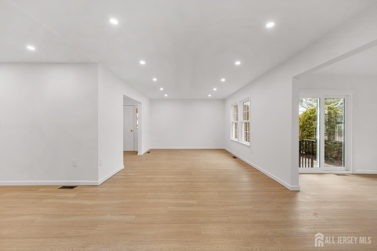 29 Hillsborough Drive Monroe NJ 08831