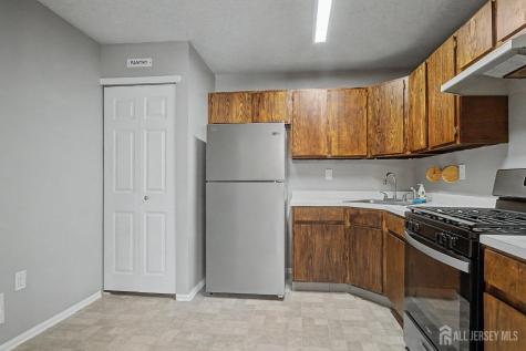 8 Clay Street North Brunswick NJ 08902