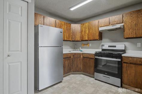 8 Clay Street North Brunswick NJ 08902