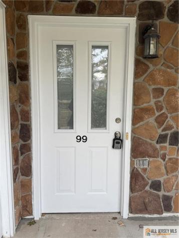 99 Chariot Court Piscataway NJ 08854