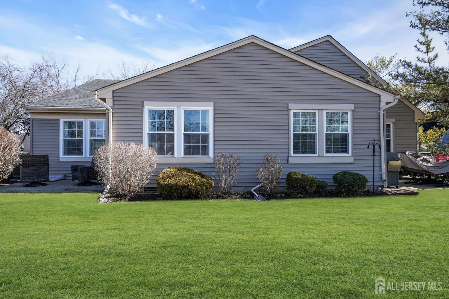 19 Hillsborough Drive Monroe NJ 08831