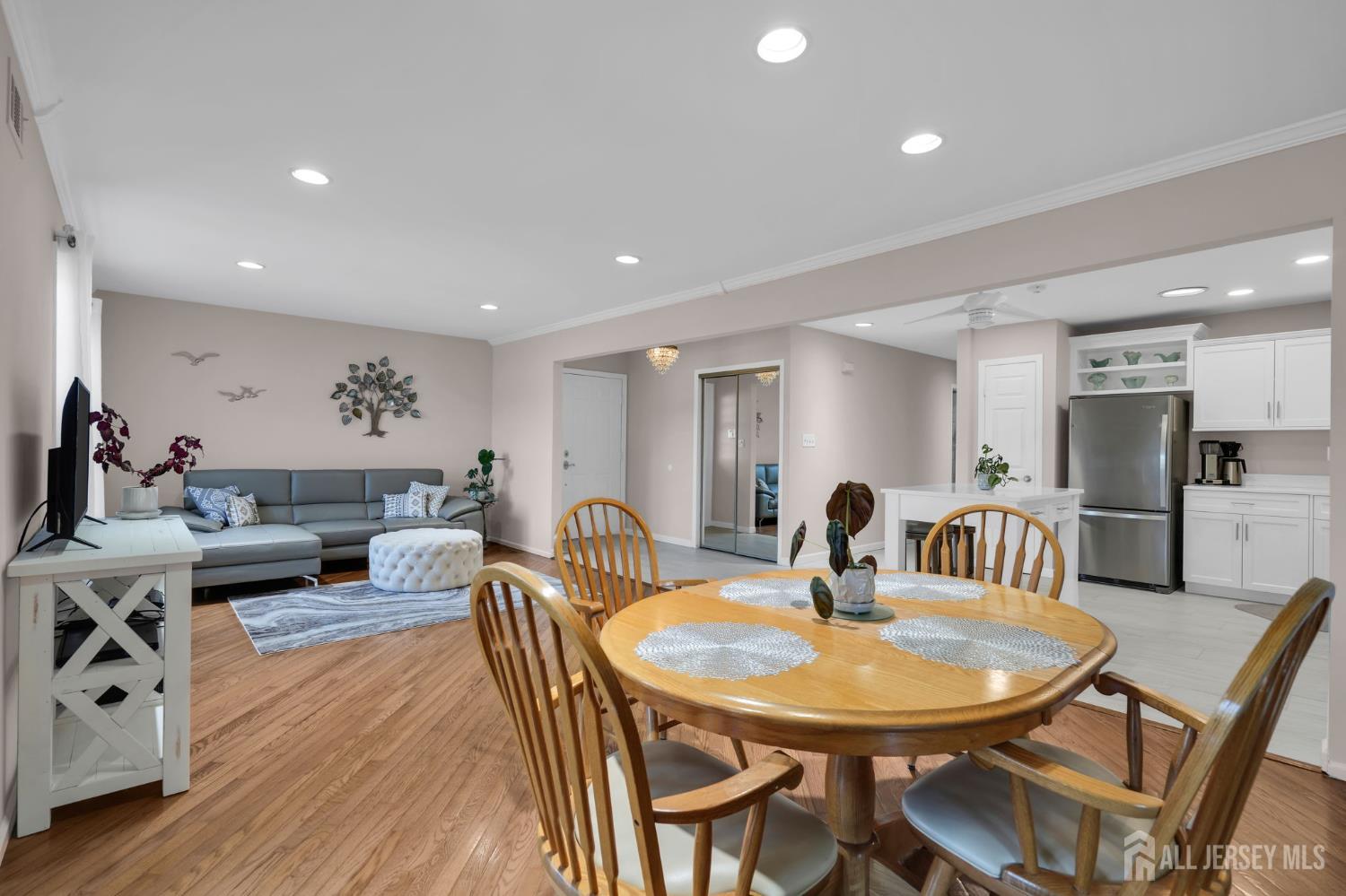 19 Hillsborough Drive Monroe NJ 08831
