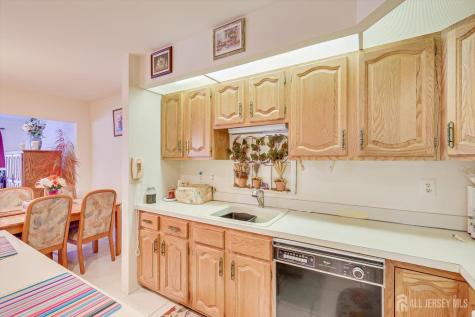 25 Martin Van Buren Drive Monroe NJ 08831