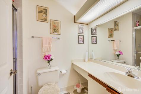25 Martin Van Buren Drive Monroe NJ 08831