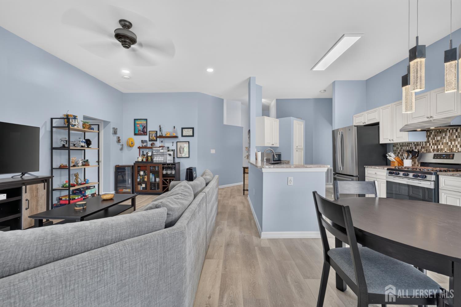 7243 Elm Court South Brunswick NJ 08852