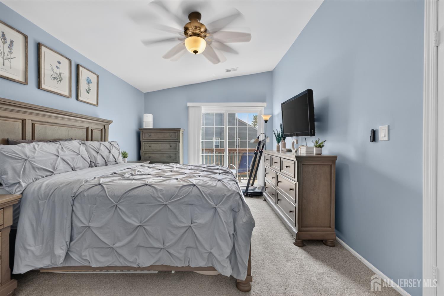 7243 Elm Court South Brunswick NJ 08852