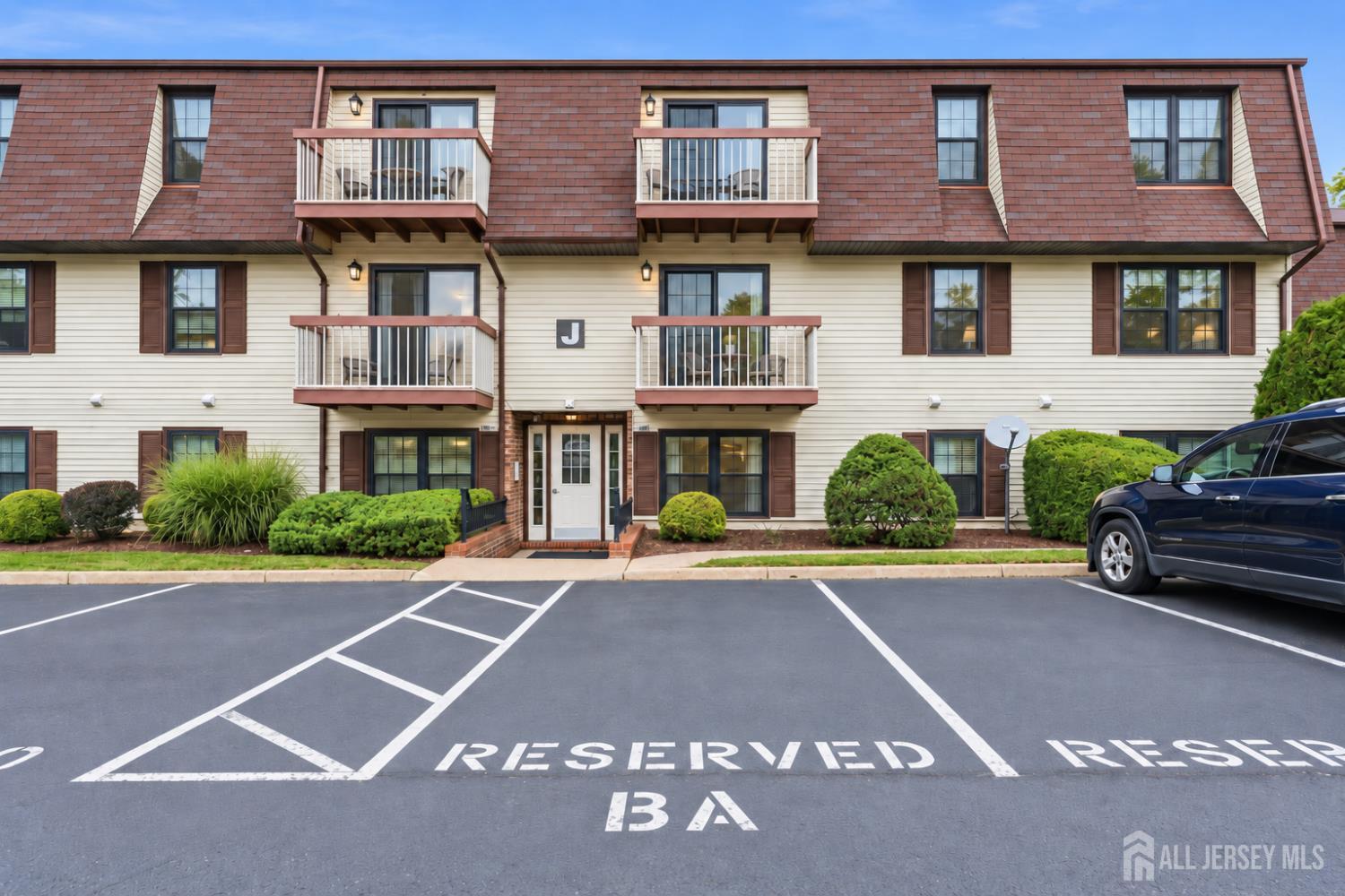 116 Orlando Street Edison NJ 08817