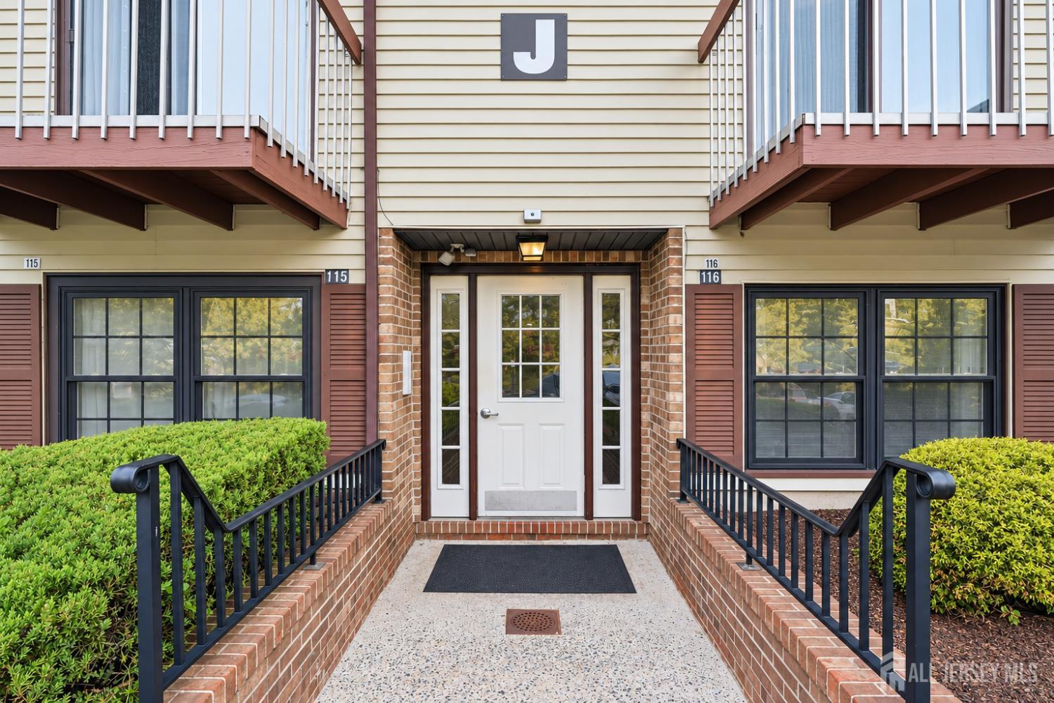 116 Orlando Street Edison NJ 08817
