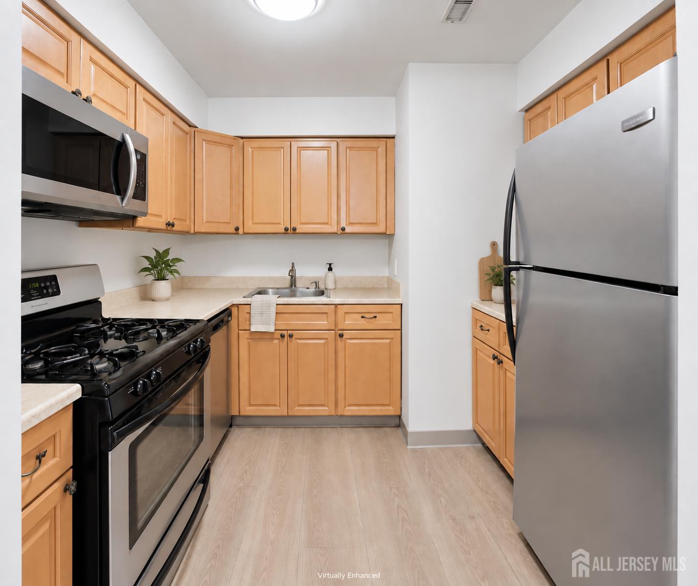 116 Orlando Street Edison NJ 08817