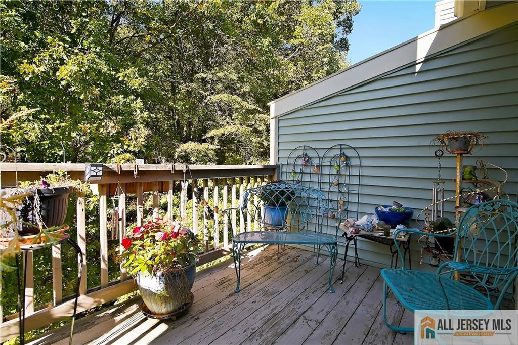 7053 Elm Court South Brunswick NJ 08852