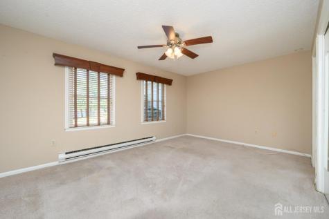 571-B Westport Lane Monroe NJ 08831