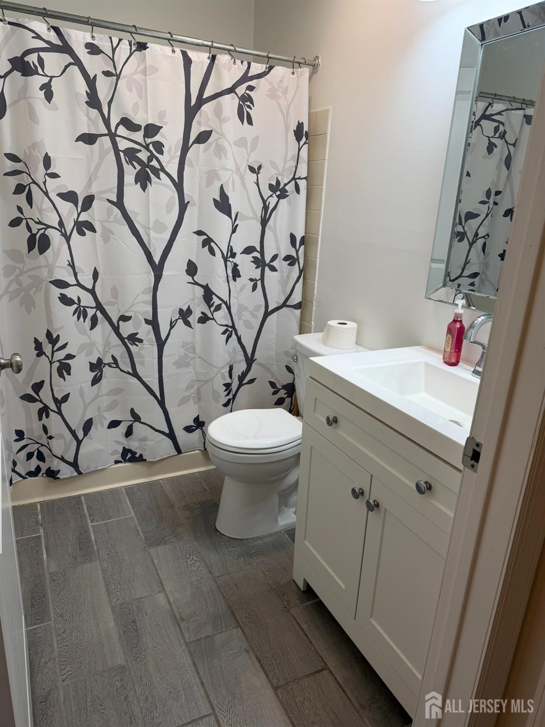 30 Mill Run Hightstown NJ 08520