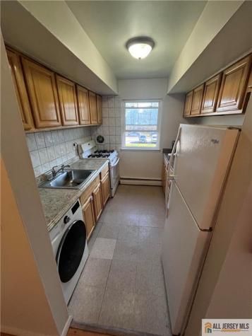 55 Gill Lane Iselin NJ 08830