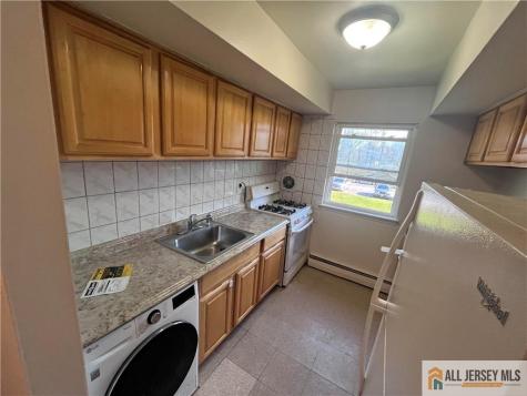 55 Gill Lane Iselin NJ 08830