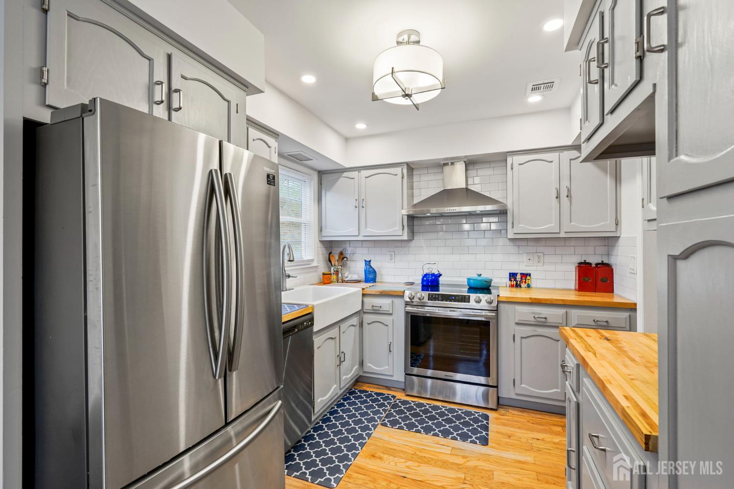 481 Newport Way Monroe NJ 08831