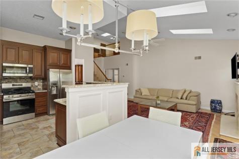 30 Wellington Place Monroe NJ 08831