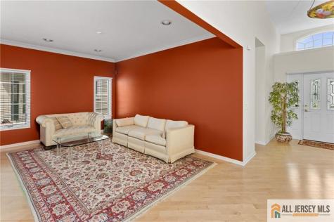 30 Wellington Place Monroe NJ 08831