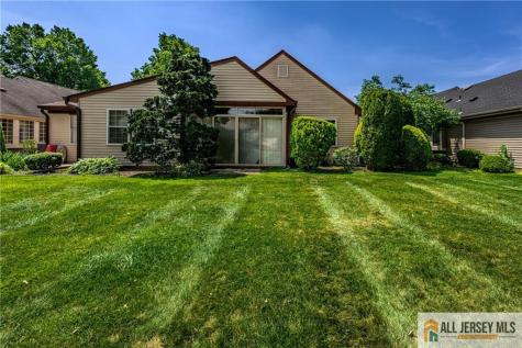 4 Martin Van Buren Drive Monroe NJ 08831