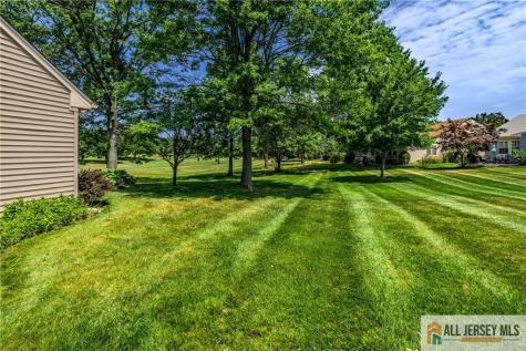 4 Martin Van Buren Drive Monroe NJ 08831
