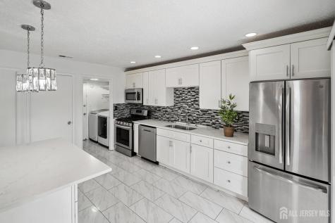 516 Westgate Drive Edison NJ 08820