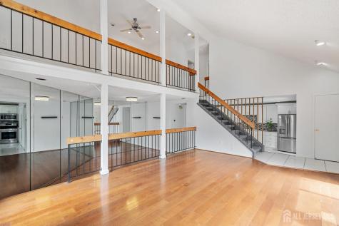516 Westgate Drive Edison NJ 08820