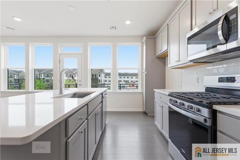311 Sadie Circle New Brunswick NJ 08901