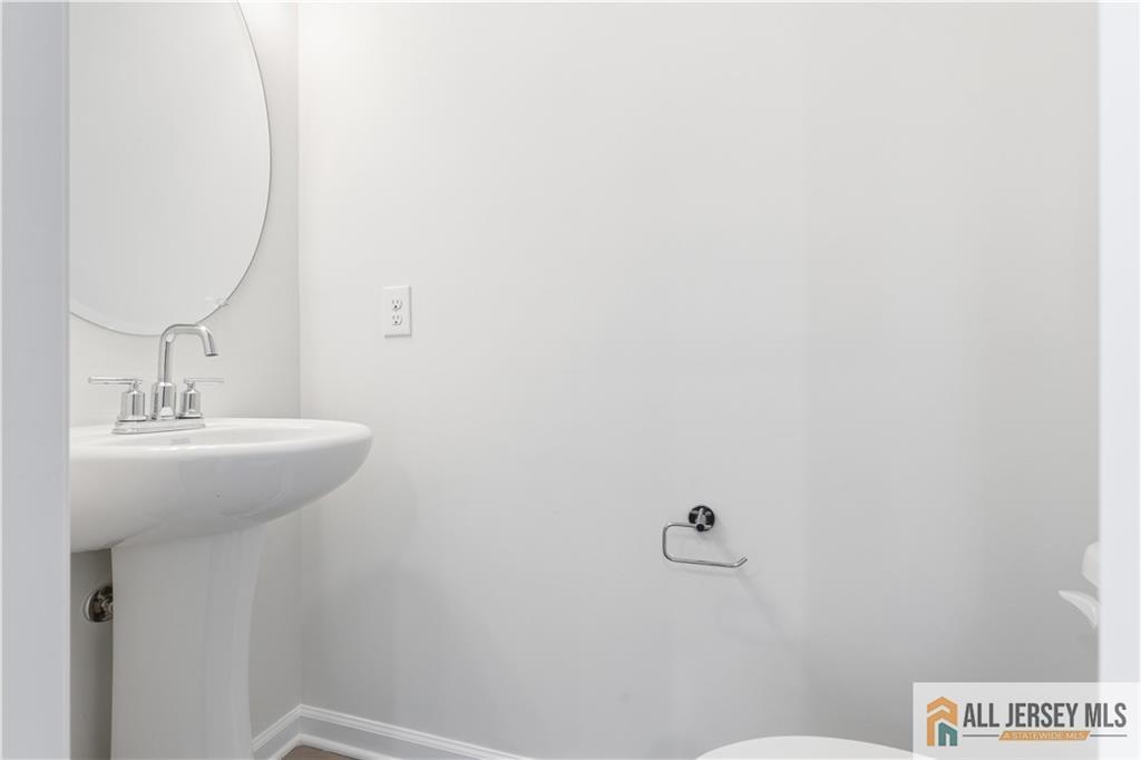 311 Sadie Circle New Brunswick NJ 08901