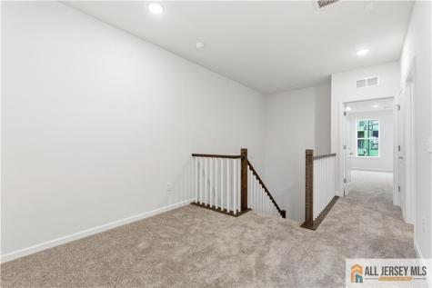 311 Sadie Circle New Brunswick NJ 08901