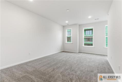 311 Sadie Circle New Brunswick NJ 08901