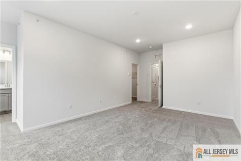 311 Sadie Circle New Brunswick NJ 08901