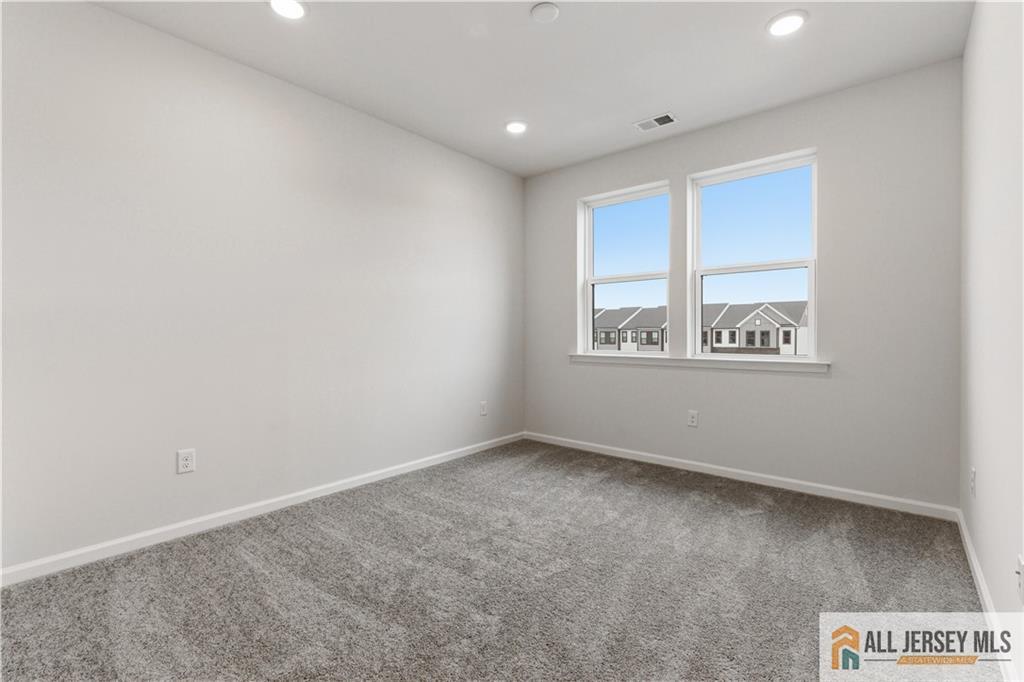 311 Sadie Circle New Brunswick NJ 08901