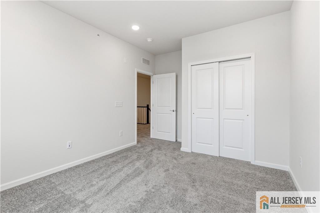 311 Sadie Circle New Brunswick NJ 08901