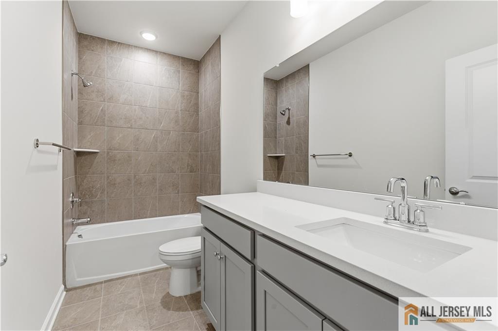 311 Sadie Circle New Brunswick NJ 08901