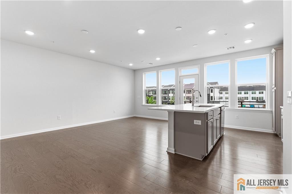 311 Sadie Circle New Brunswick NJ 08901