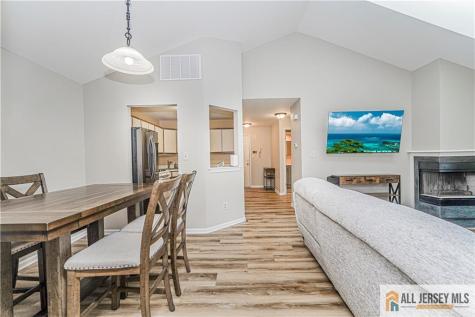 2809 Ridgefield Court Helmetta NJ 08828