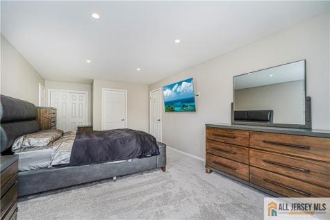 2809 Ridgefield Court Helmetta NJ 08828