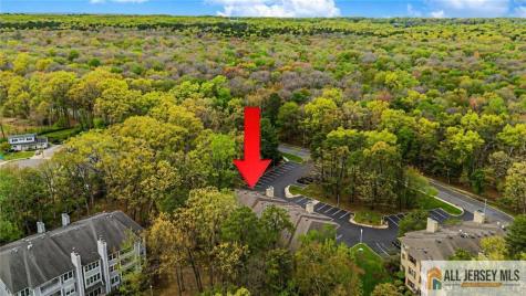 2809 Ridgefield Court Helmetta NJ 08828