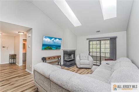 2809 Ridgefield Court Helmetta NJ 08828
