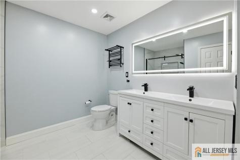 327 Moonlight Drive Piscataway NJ 08854