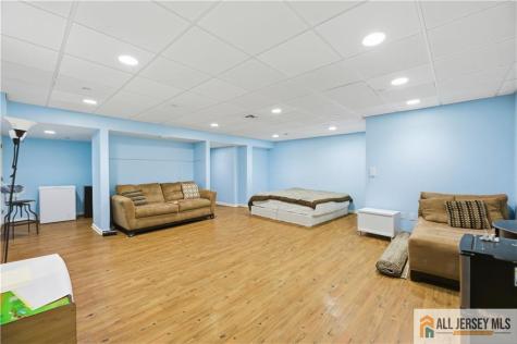 327 Moonlight Drive Piscataway NJ 08854