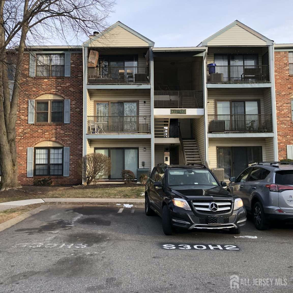 407 Lancaster Court Piscataway NJ 08854