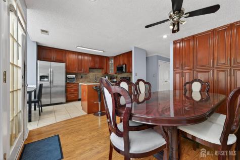 13 Diaz Court Franklin Twsp NJ 08823