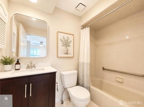 86 Crosspointe Drive East Brunswick NJ 08816