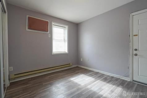 600 N 6th Street N Newark NJ 07107