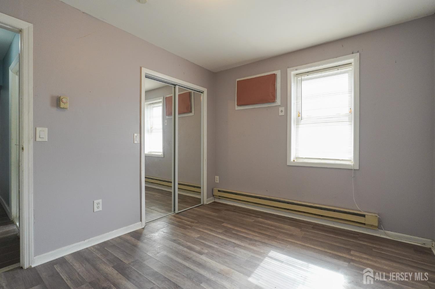 600 N 6th Street N Newark NJ 07107