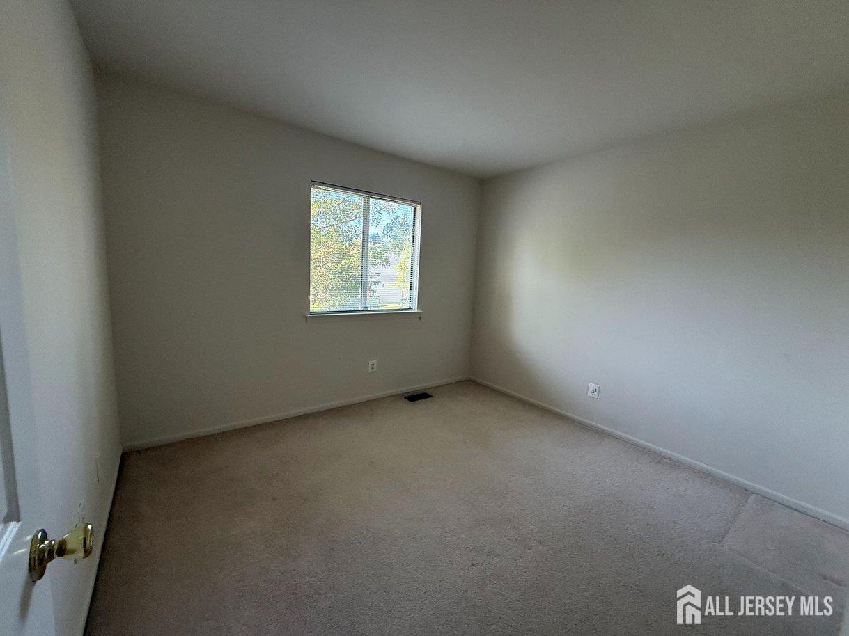 12 Sunflower Court Edison NJ 08820